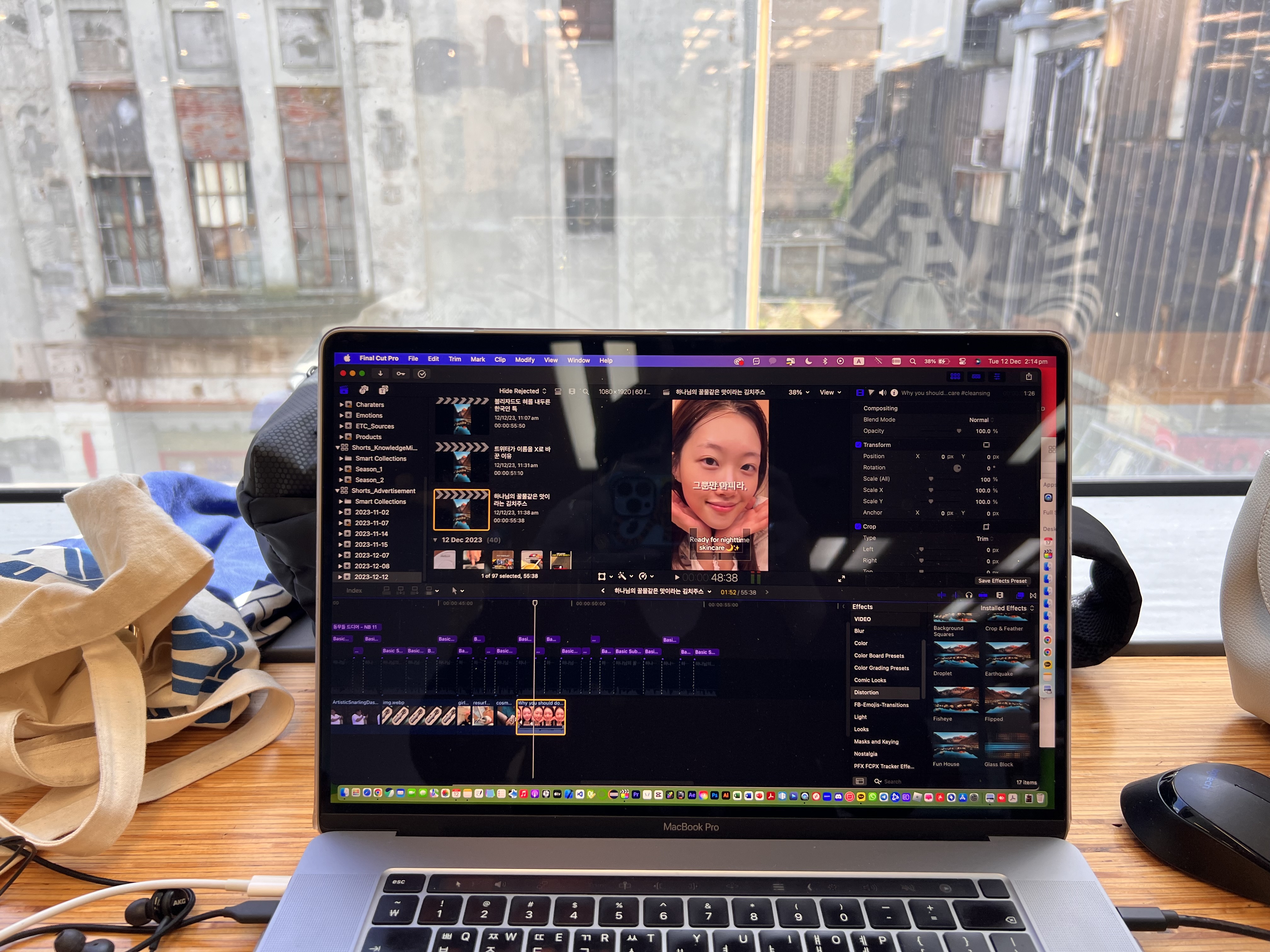 A scene of editing with Final Cut at the Auckland Library.